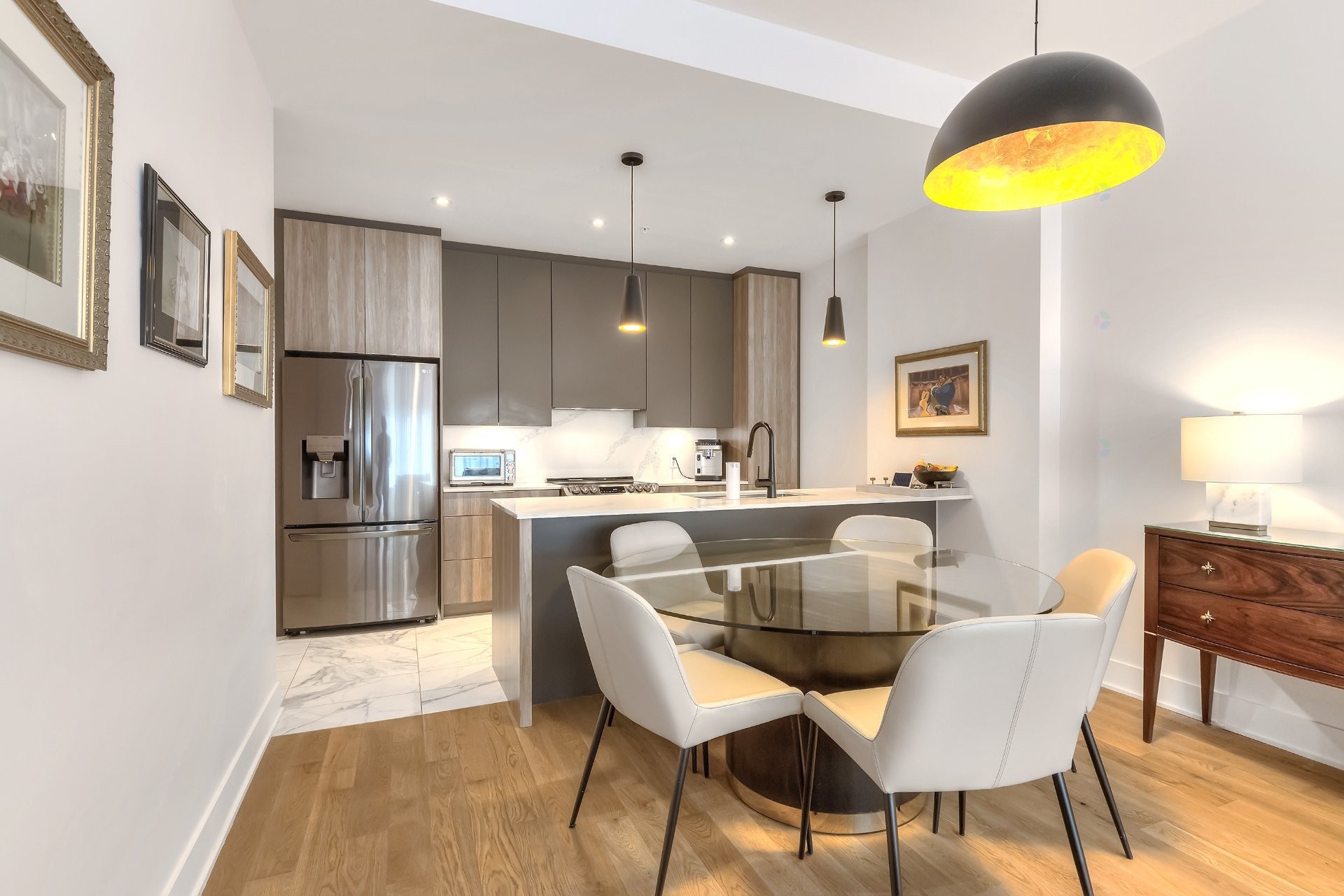 









365


Boul. Brunswick

, 602,
Pointe-Claire,




QC
H9R0H3

