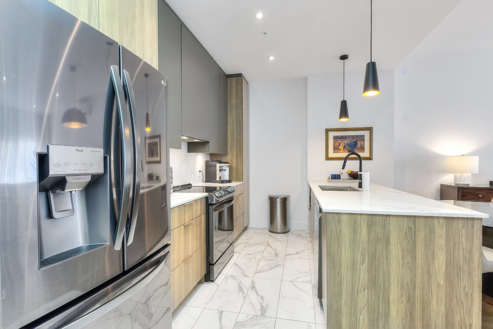 









365


Boul. Brunswick

, 602,
Pointe-Claire,




QC
H9R0H3

