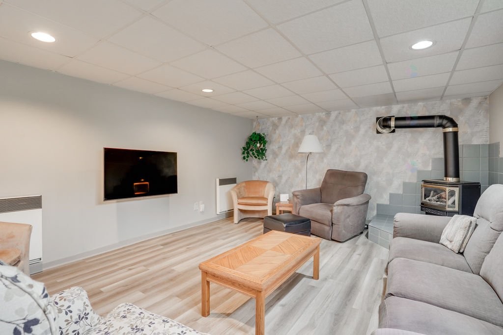 









548


Rue McMillan

,
Gatineau (Gatineau),




QC
J8P5C7

