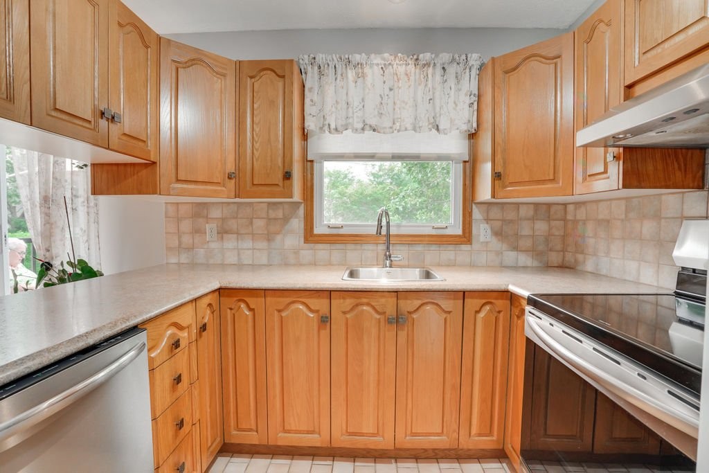 









548


Rue McMillan

,
Gatineau (Gatineau),




QC
J8P5C7

