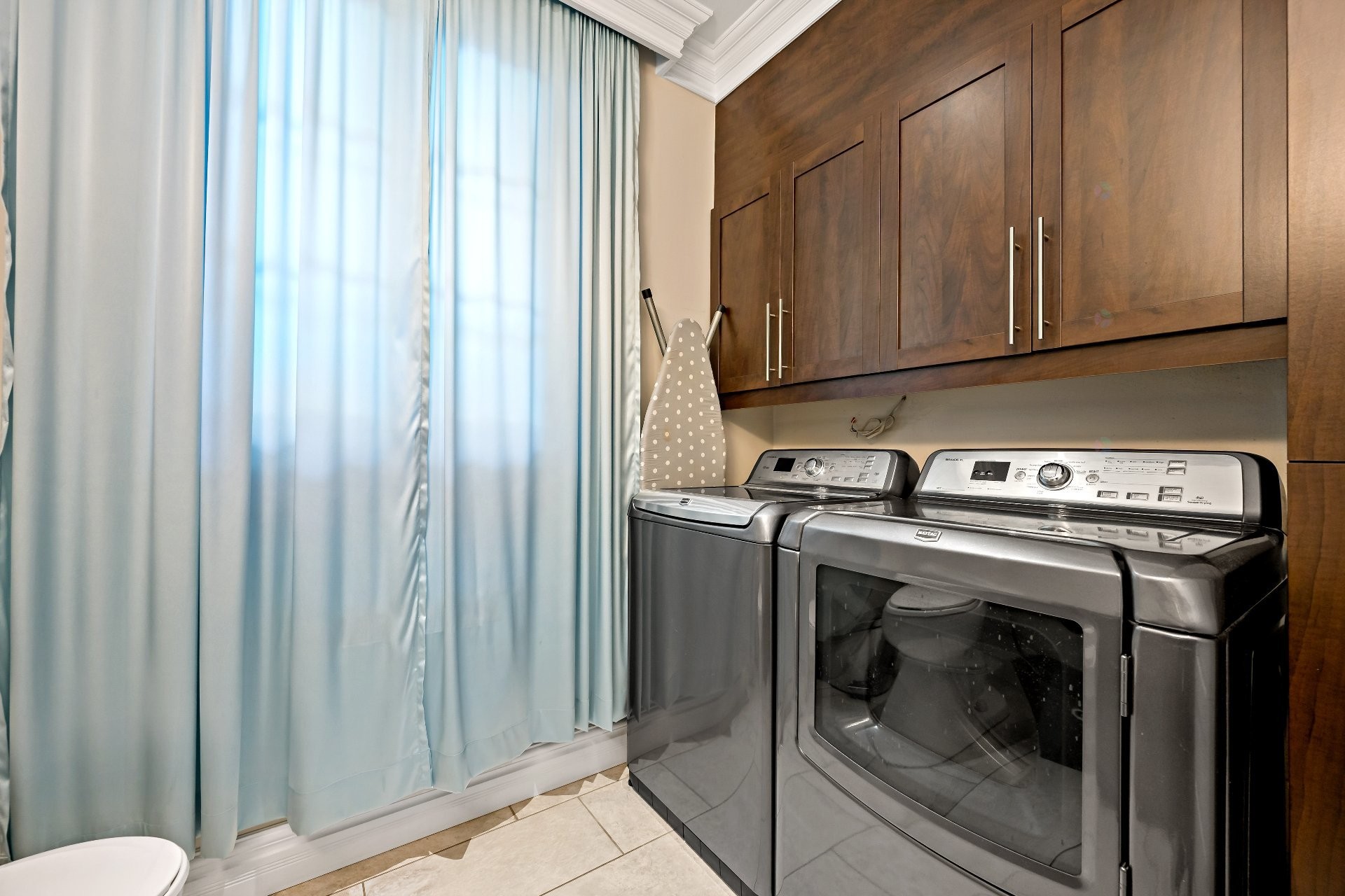 









250


Ch. du Lac-des-Sables

,
Sainte-Agathe-des-Monts,




QC
J8C2Z7

