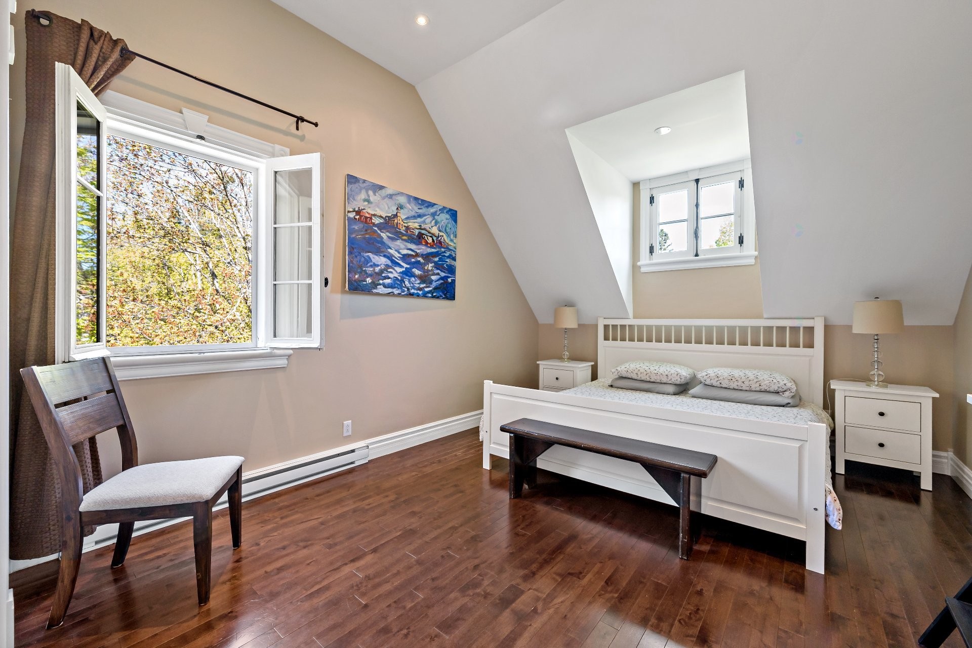 









250


Ch. du Lac-des-Sables

,
Sainte-Agathe-des-Monts,




QC
J8C2Z7

