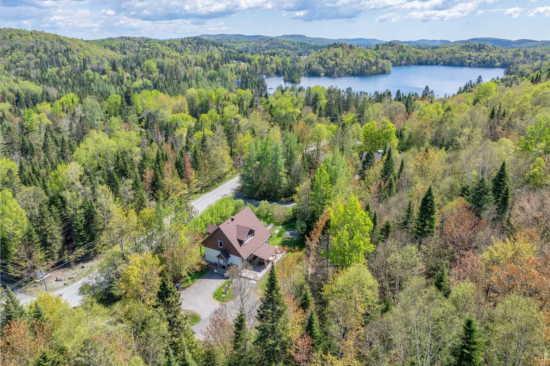 









250


Ch. du Lac-des-Sables

,
Sainte-Agathe-des-Monts,




QC
J8C2Z7

