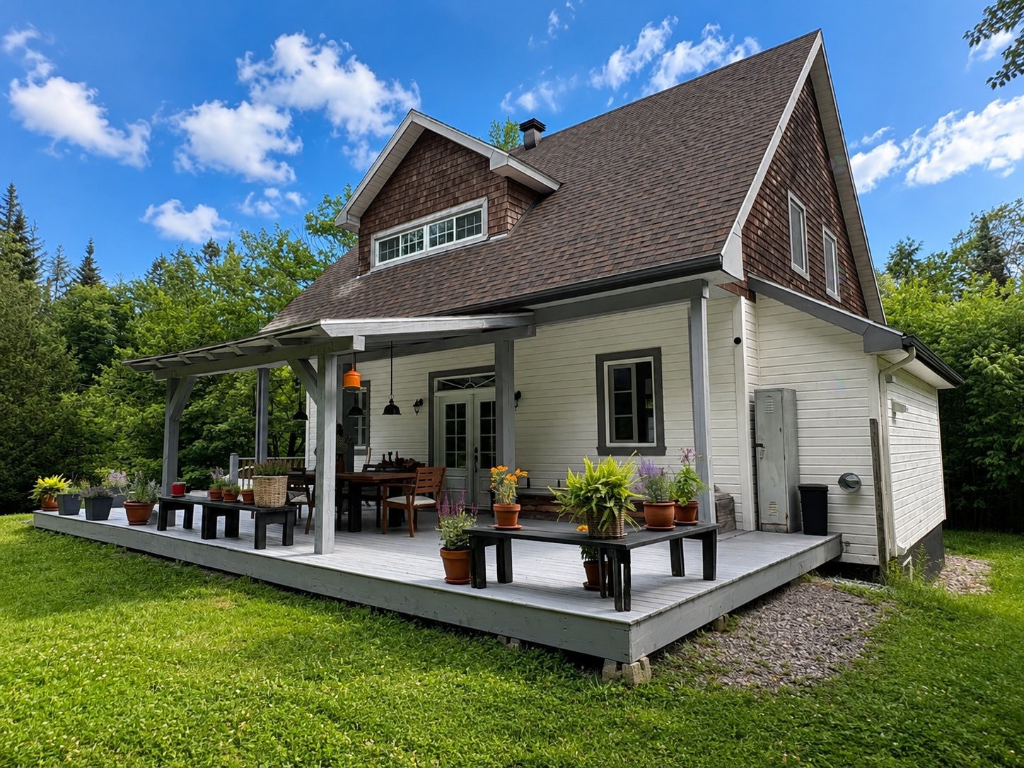 









250


Ch. du Lac-des-Sables

,
Sainte-Agathe-des-Monts,




QC
J8C2Z7

