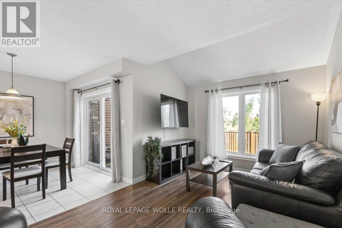 












1453 DUNKIRK AVENUE

,
Woodstock,




Ontario
N4T0J9

