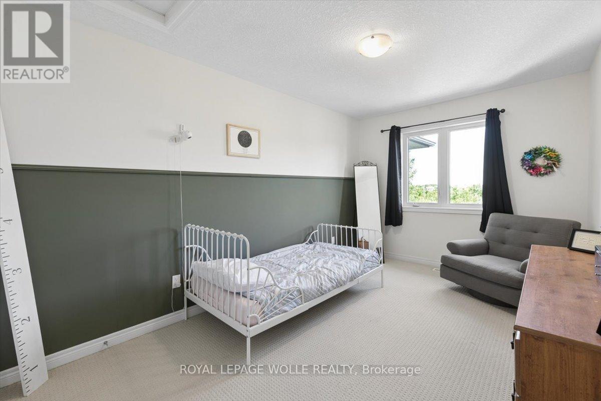 












1453 DUNKIRK AVENUE

,
Woodstock,




Ontario
N4T0J9

