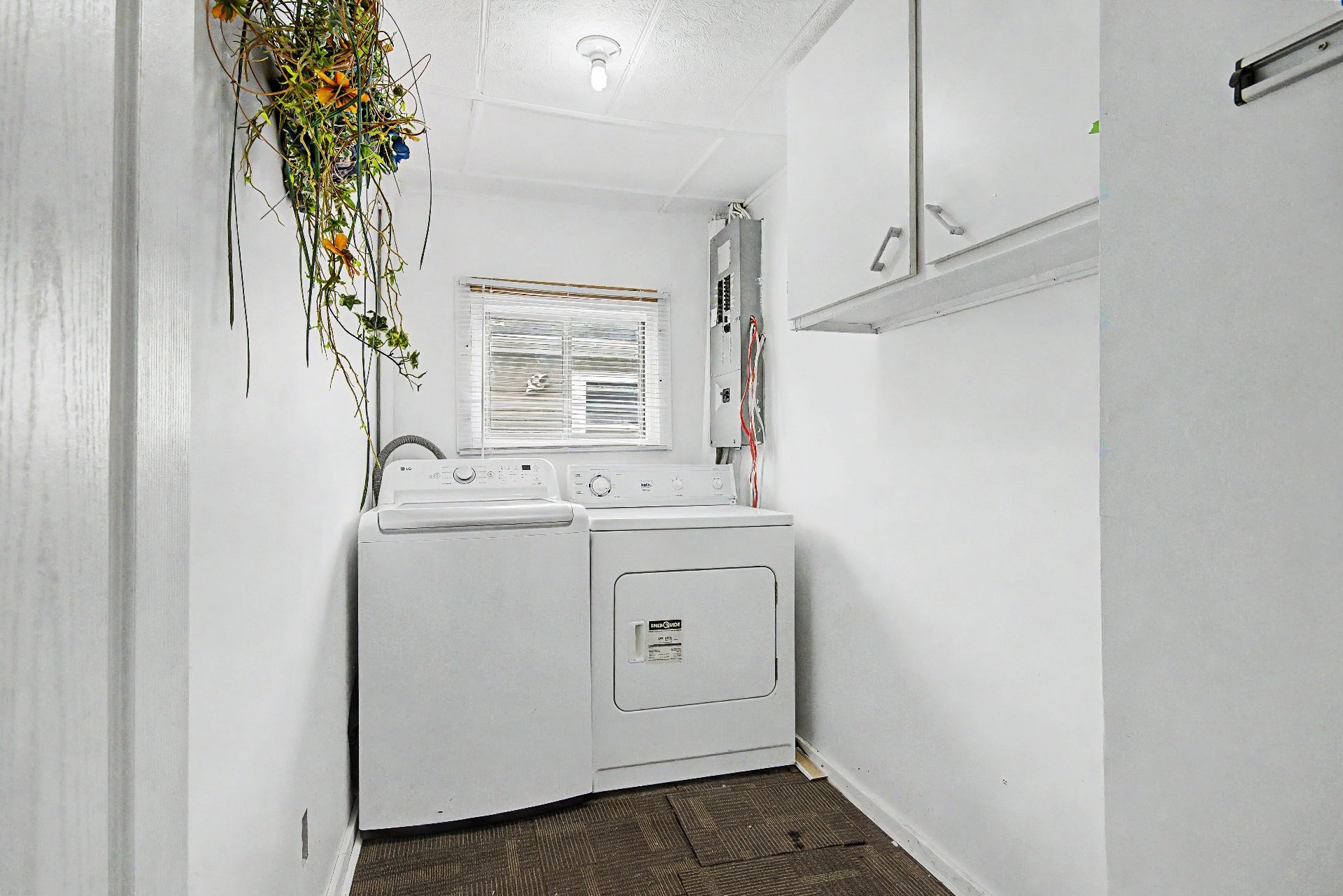 









3950


Boul. Sir-Wilfrid-Laurier

, 275,
Longueuil (Saint-Hubert),




QC
J3Y5Y9

