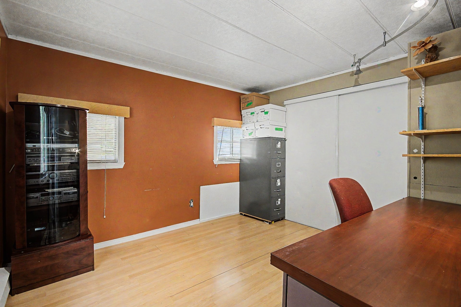 









3950


Boul. Sir-Wilfrid-Laurier

, 275,
Longueuil (Saint-Hubert),




QC
J3Y5Y9

