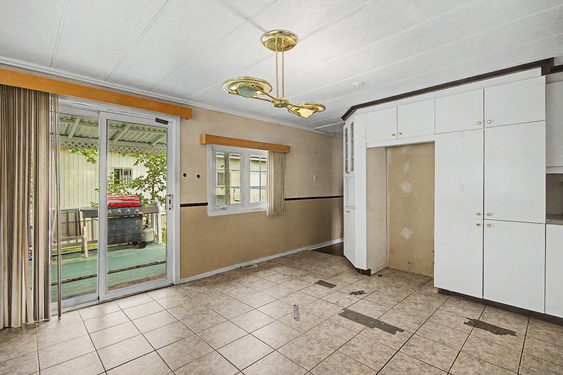 









3950


Boul. Sir-Wilfrid-Laurier

, 275,
Longueuil (Saint-Hubert),




QC
J3Y5Y9

