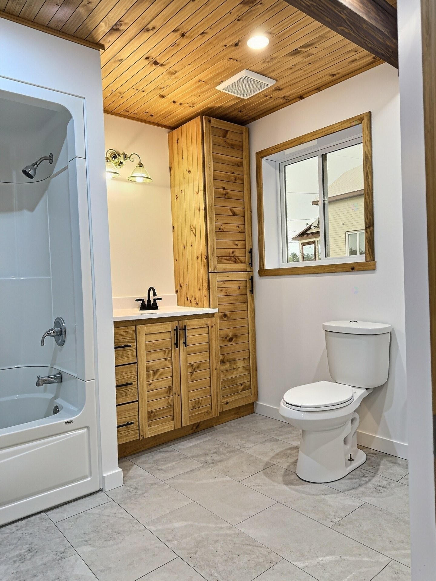 









34


Rue Principale

,
Nédélec,




QC
J0Z3B0


