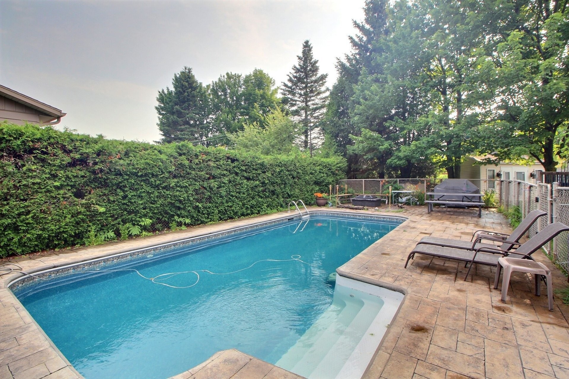 









4113


Rue Benjamin-Sulte

,
Shawinigan,




QC
G9N6A1

