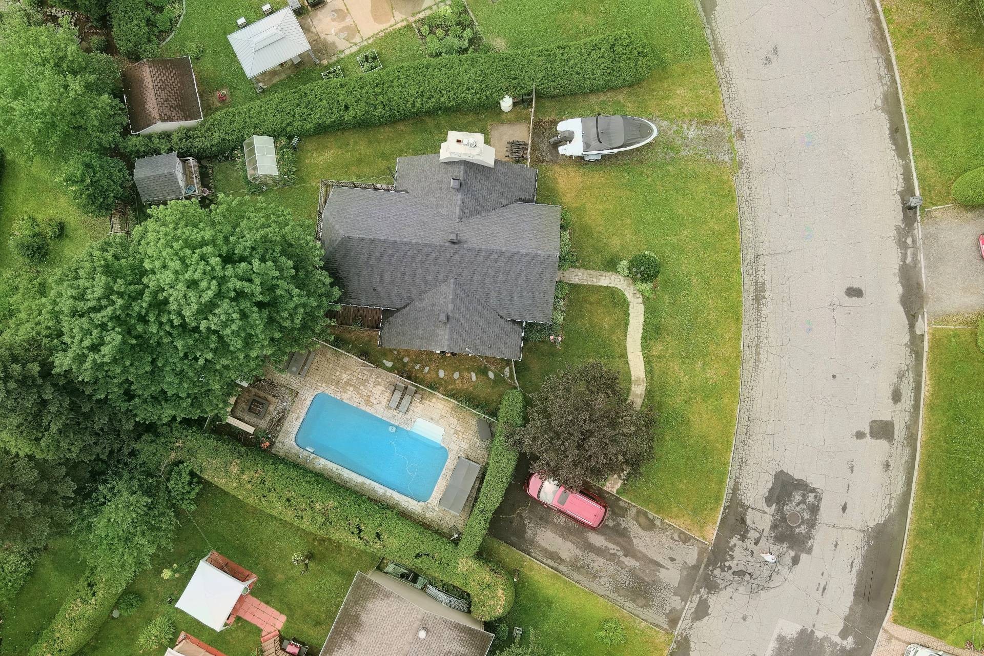 









4113


Rue Benjamin-Sulte

,
Shawinigan,




QC
G9N6A1

