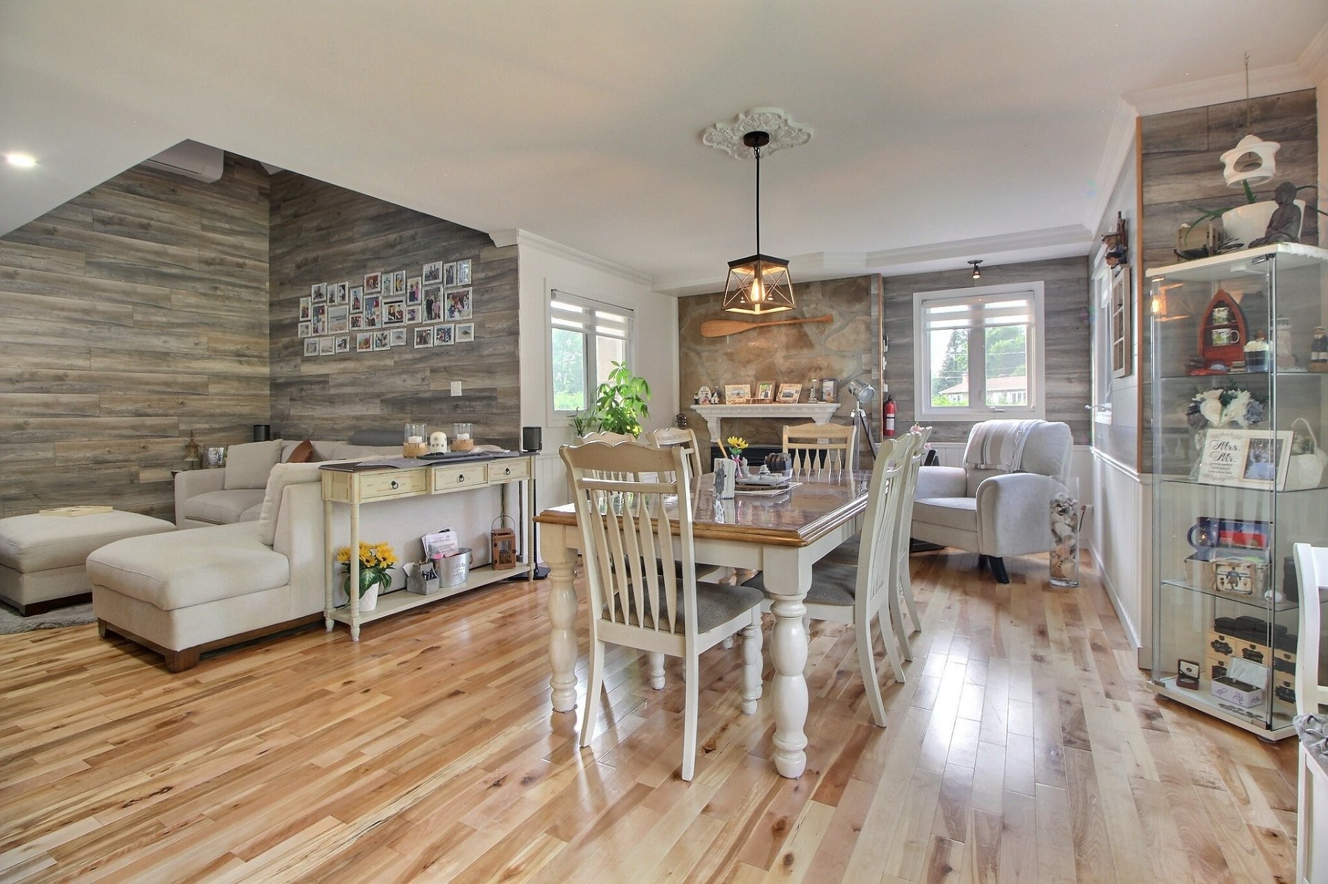 









4113


Rue Benjamin-Sulte

,
Shawinigan,




QC
G9N6A1


