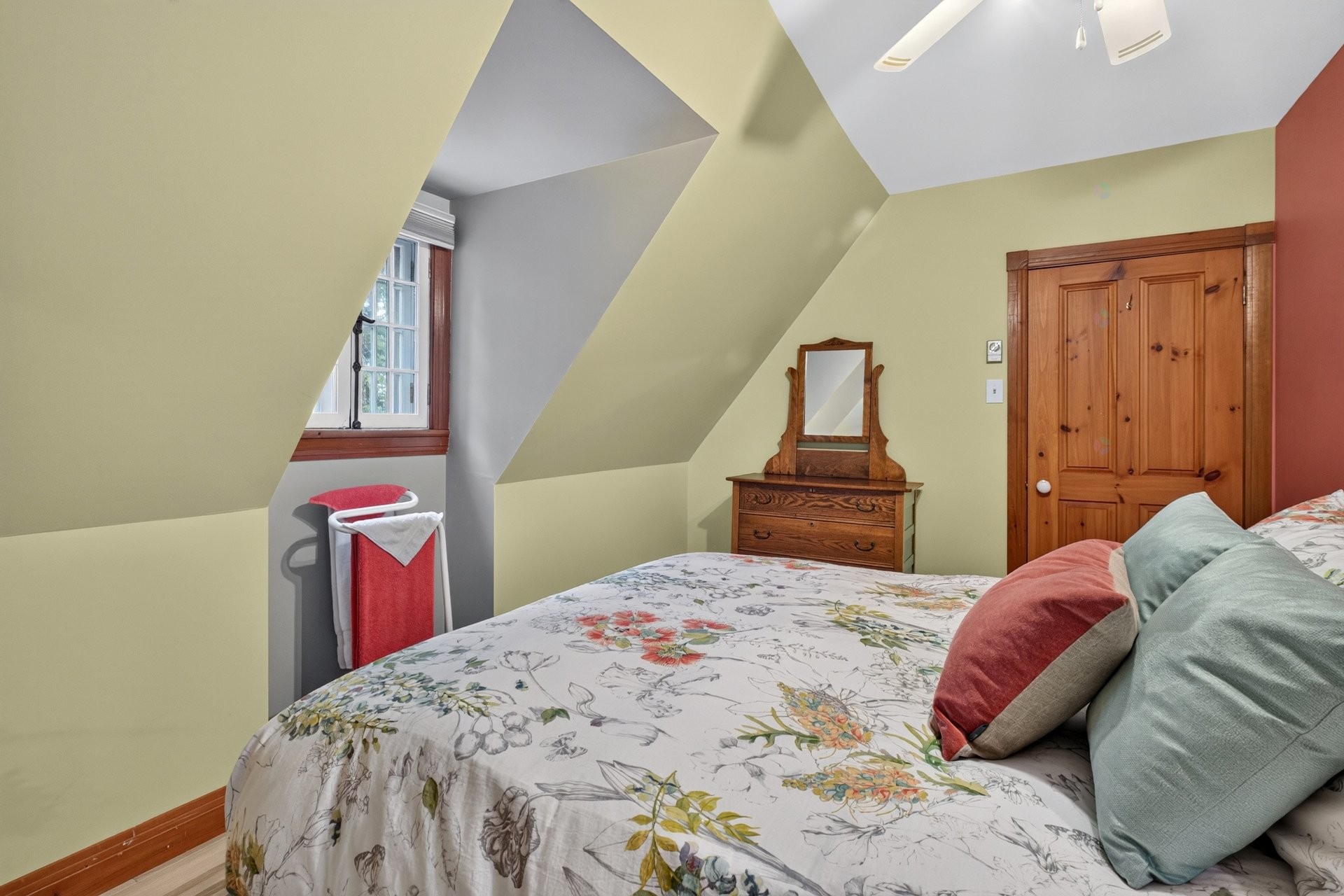 









751


Ch. Duplessis

,
Sherbrooke (Fleurimont),




QC
J1E4J7

