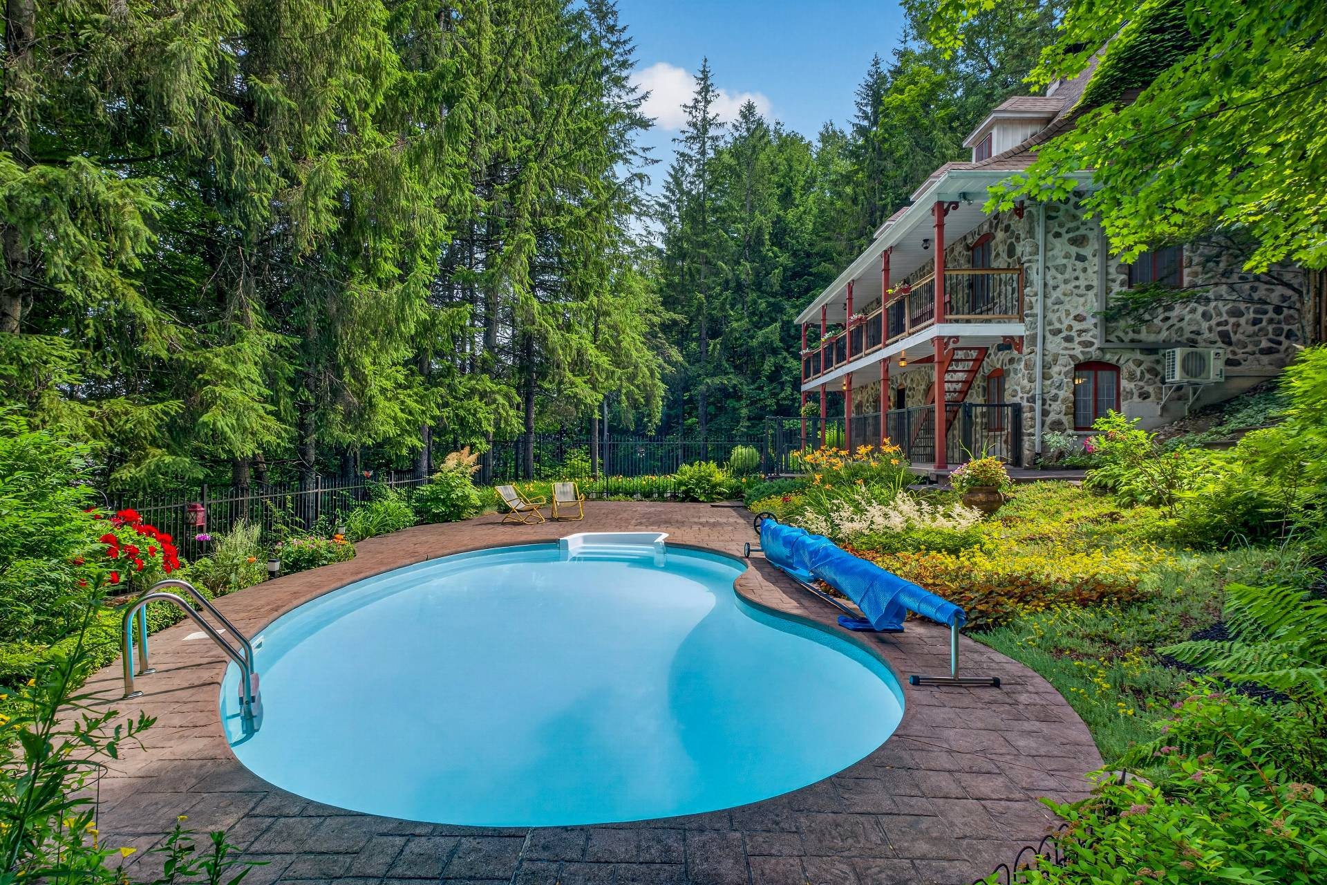 









751


Ch. Duplessis

,
Sherbrooke (Fleurimont),




QC
J1E4J7

