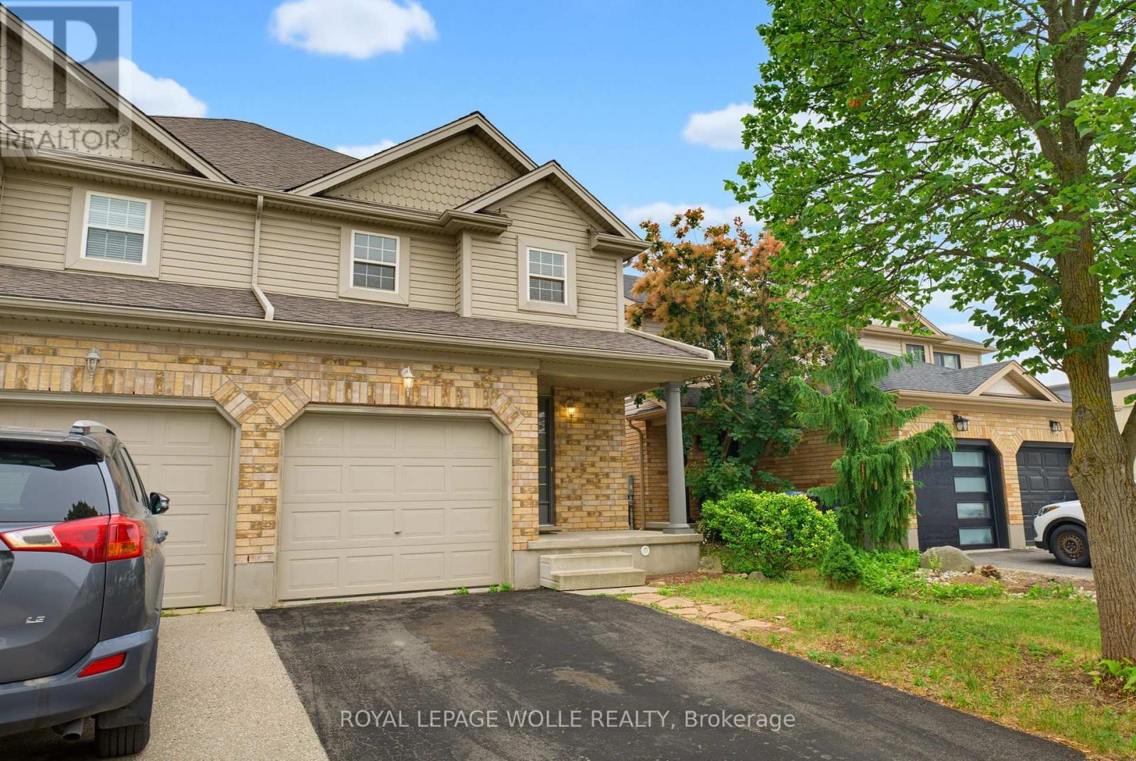 












5 EUGENE DRIVE

,
Guelph,




Ontario
N1L1P6

