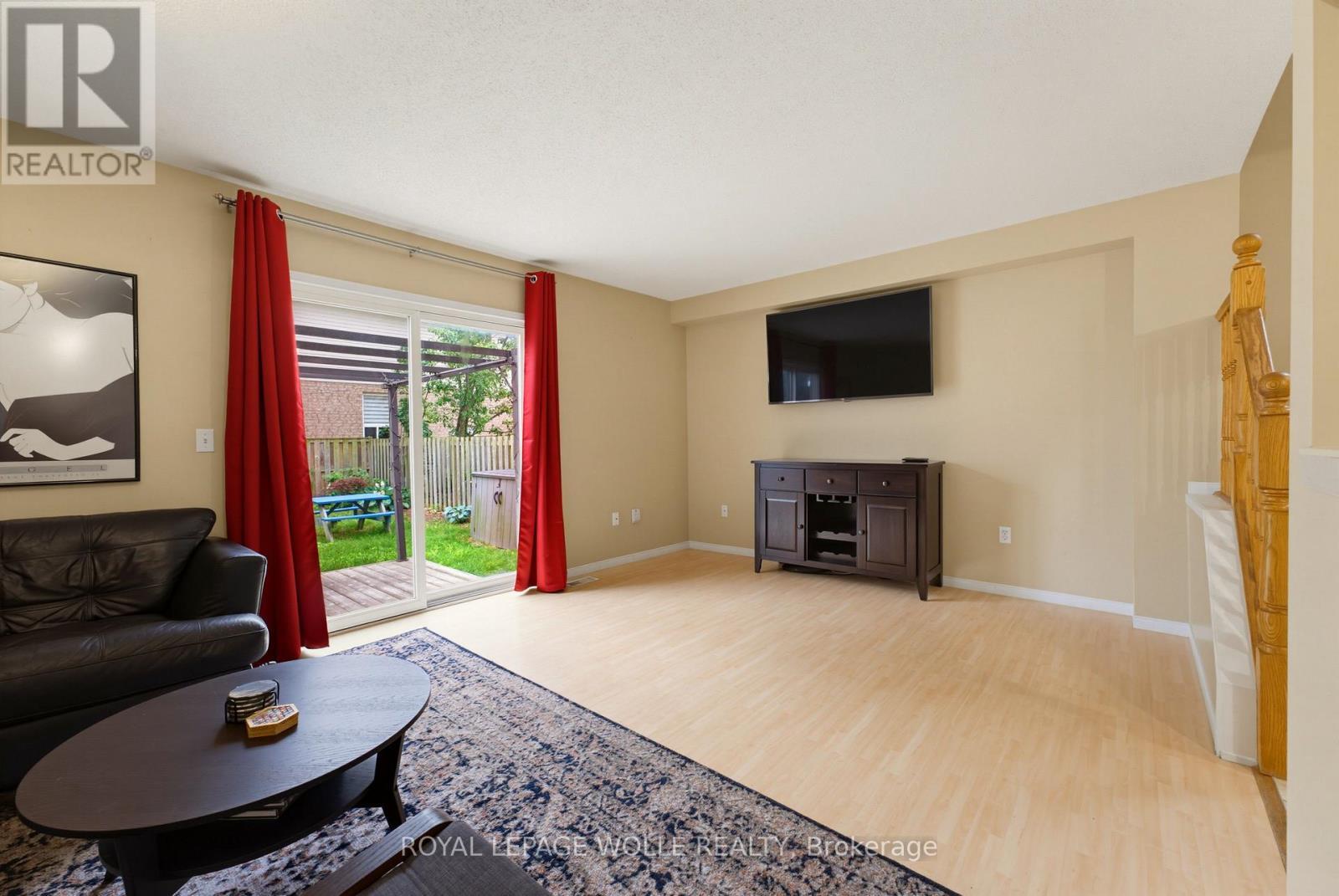 












5 EUGENE DRIVE

,
Guelph,




Ontario
N1L1P6

