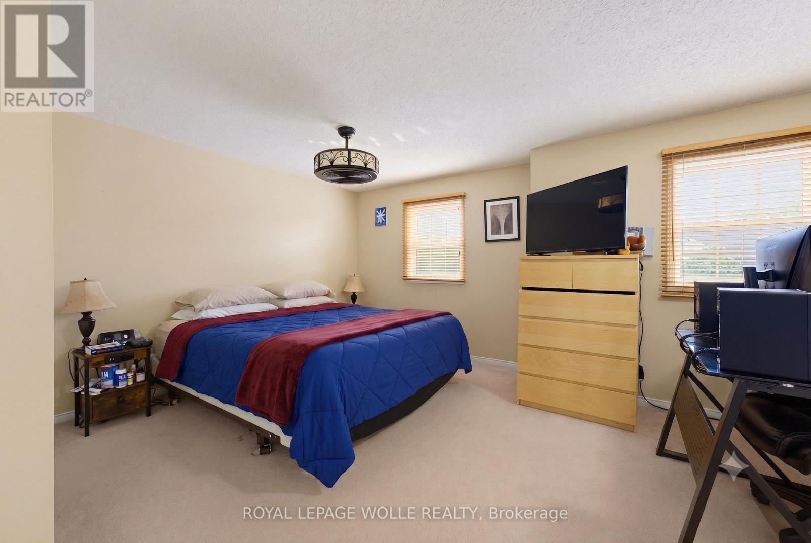 












5 EUGENE DRIVE

,
Guelph,




Ontario
N1L1P6

