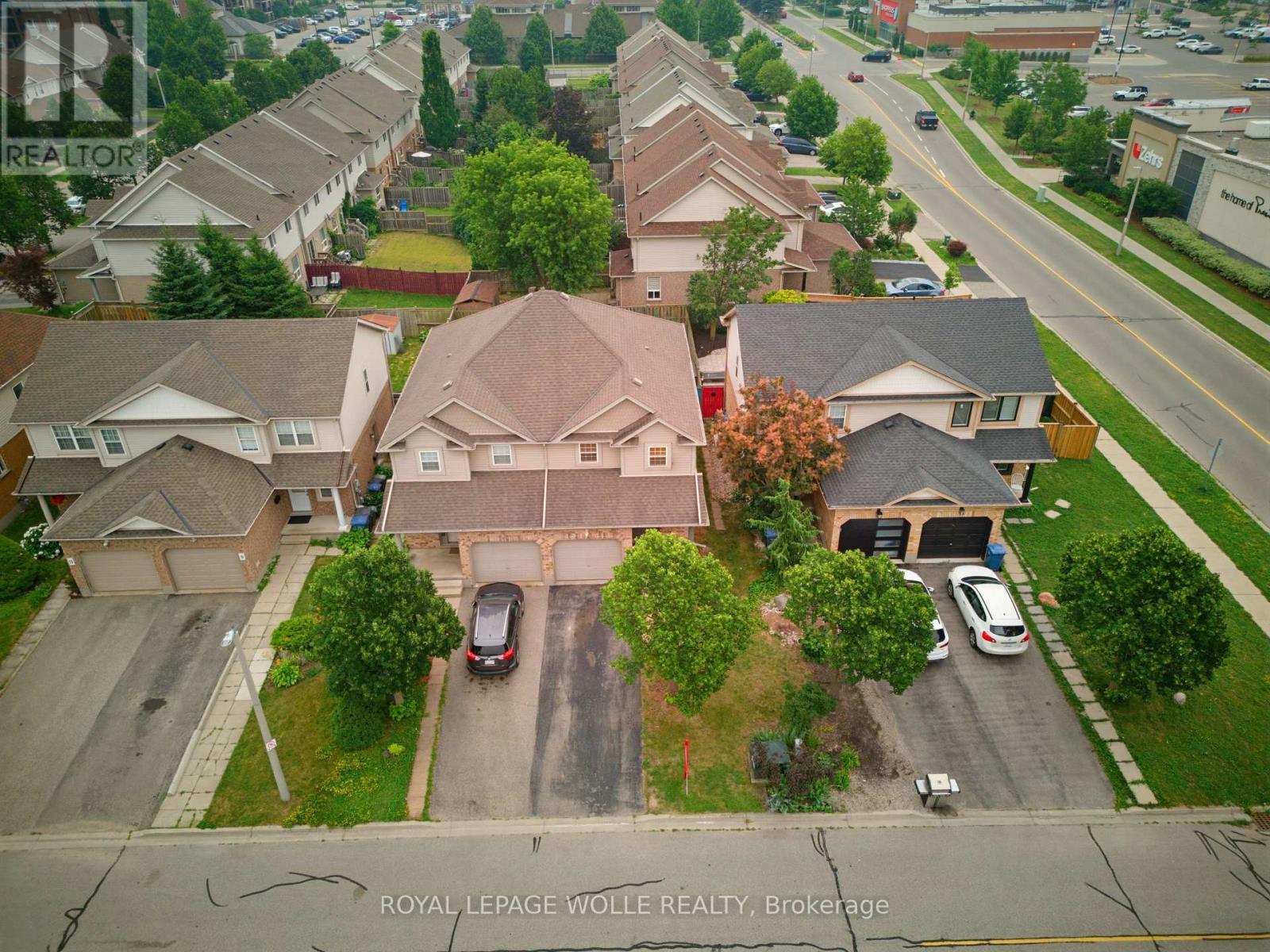 












5 EUGENE DRIVE

,
Guelph,




Ontario
N1L1P6


