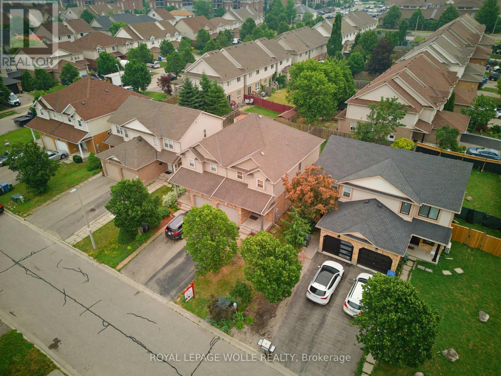 












5 EUGENE DRIVE

,
Guelph,




Ontario
N1L1P6

