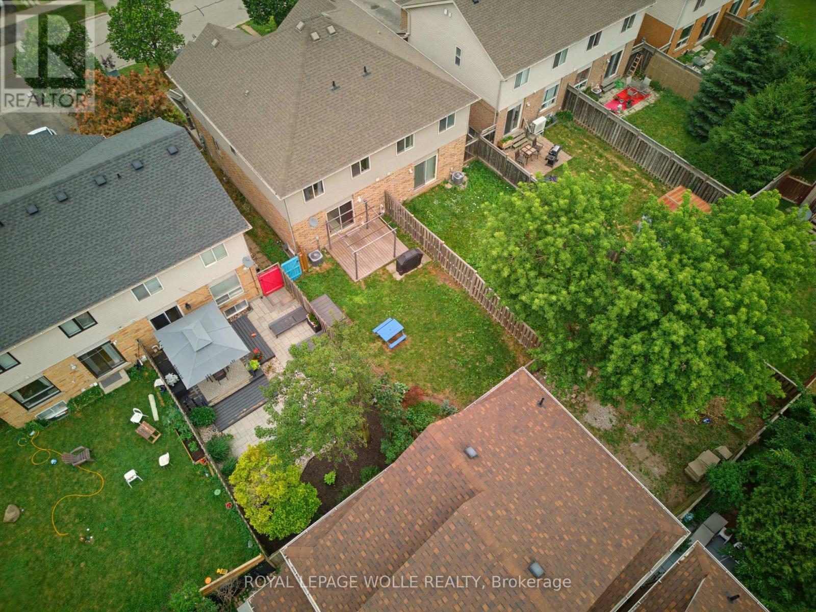 












5 EUGENE DRIVE

,
Guelph,




Ontario
N1L1P6

