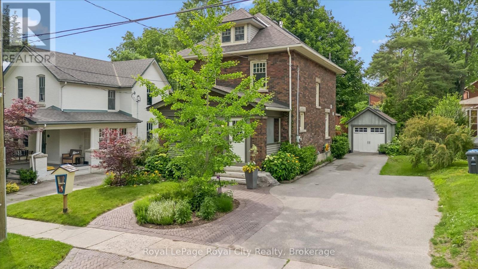 












83 DURHAM STREET

,
Guelph (Downtown),




Ontario
N1H2Y4

