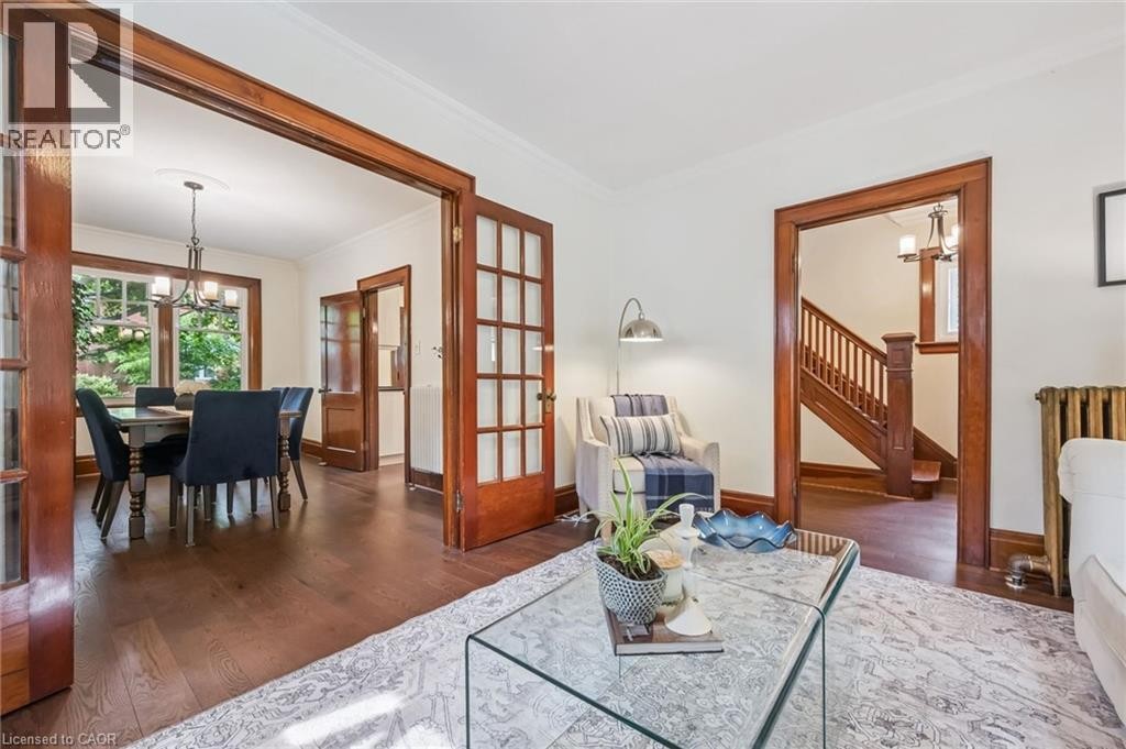 












83 DURHAM Street

,
Guelph,




Ontario
N1H2Y4

