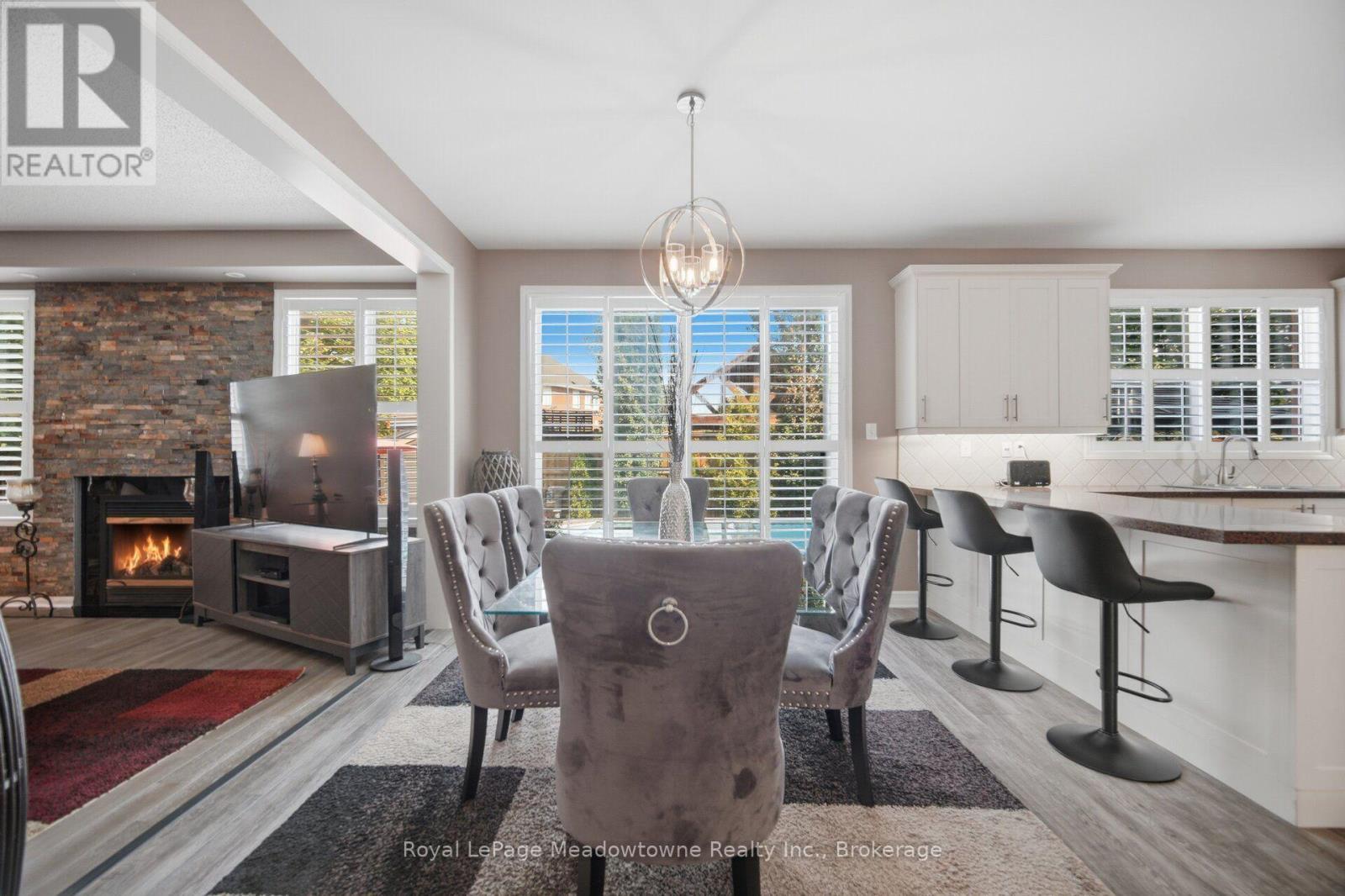












1406 HEARST BOULEVARD

,
Milton (BE Beaty),




Ontario
L9T6M6


