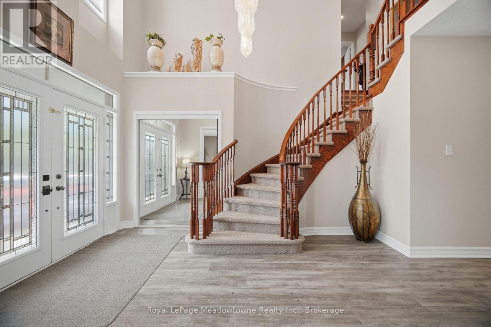 












1406 HEARST BOULEVARD

,
Milton (BE Beaty),




Ontario
L9T6M6

