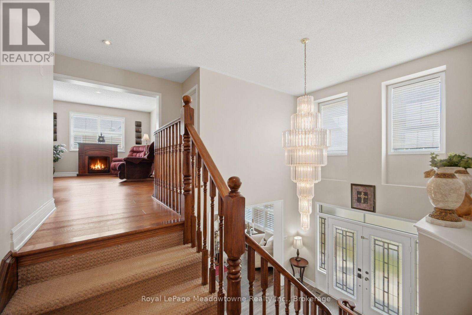 












1406 HEARST BOULEVARD

,
Milton (BE Beaty),




Ontario
L9T6M6


