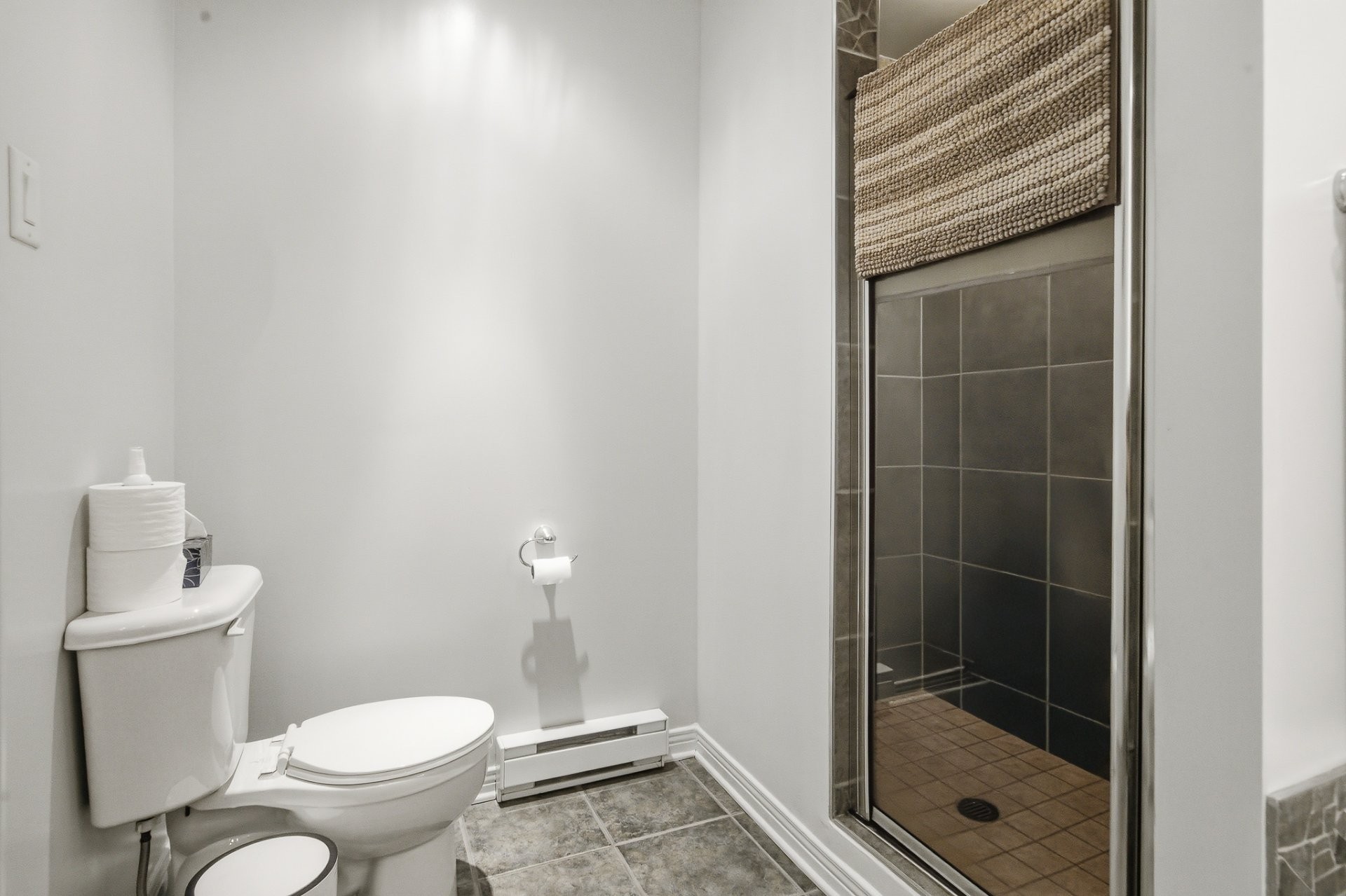 









10


Rue de la Cime

,
Gatineau (Hull),




QC
J8Z3N8


