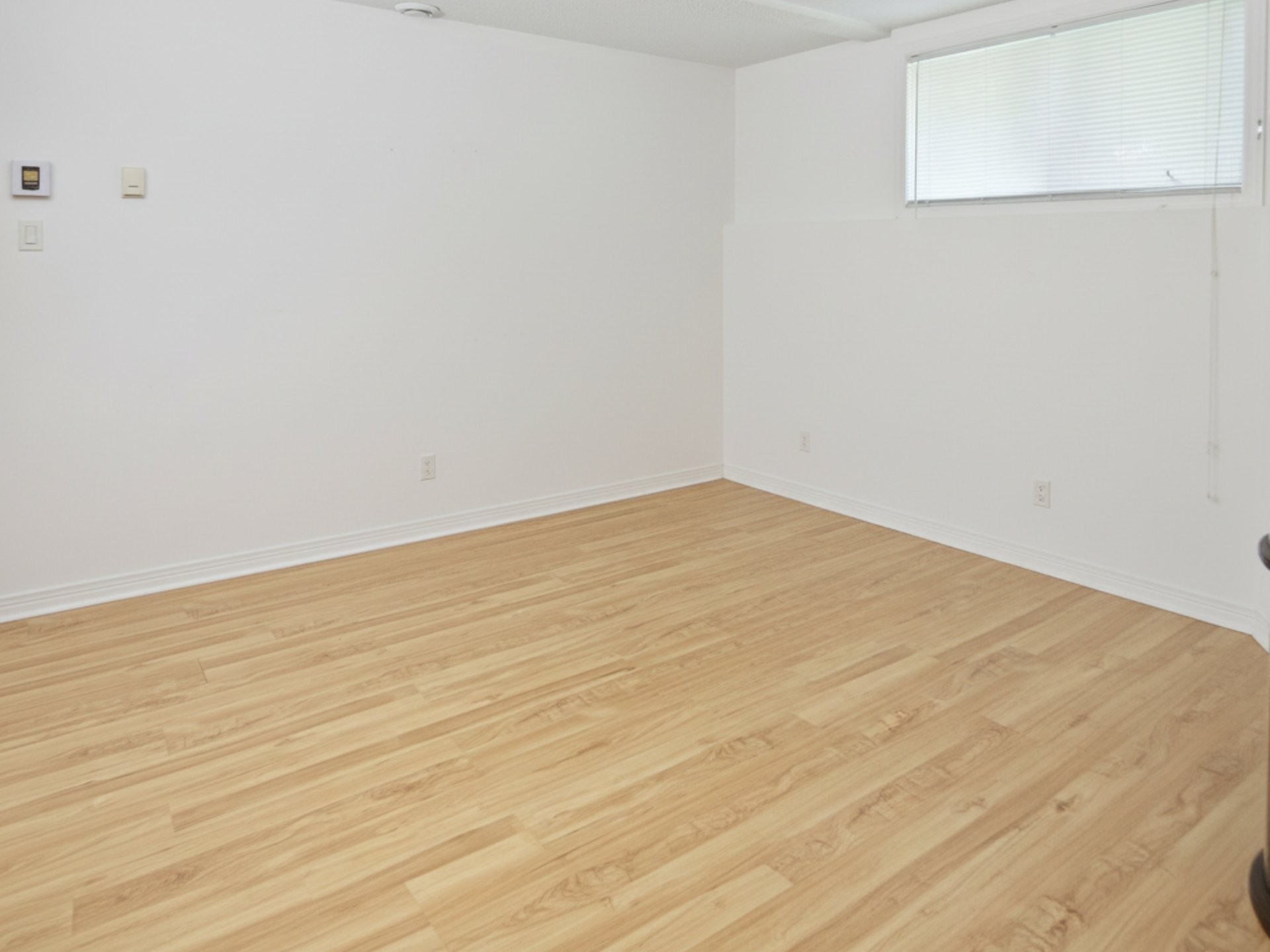 









10


Rue de la Cime

,
Gatineau (Hull),




QC
J8Z3N8

