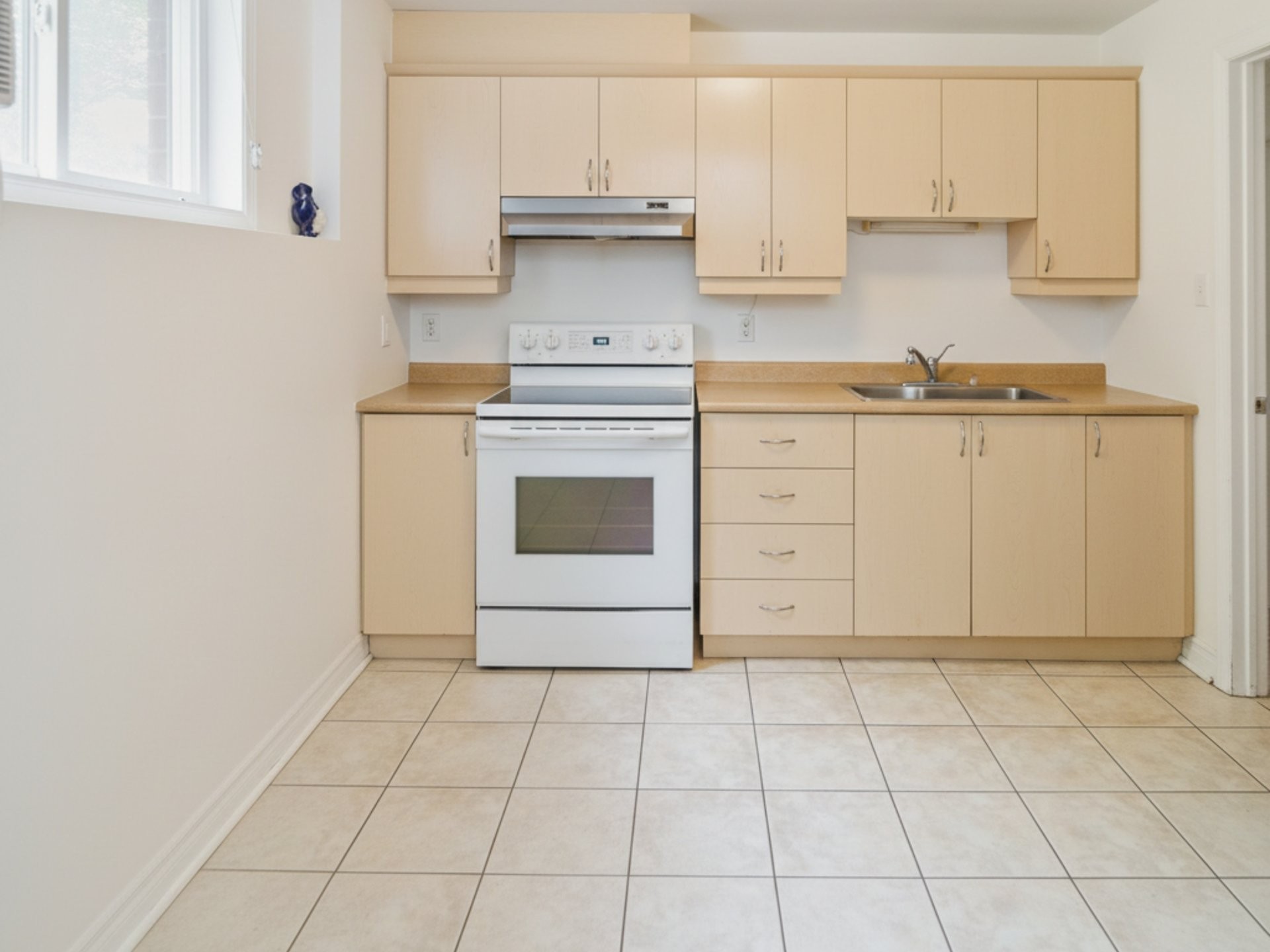 









10


Rue de la Cime

,
Gatineau (Hull),




QC
J8Z3N8

