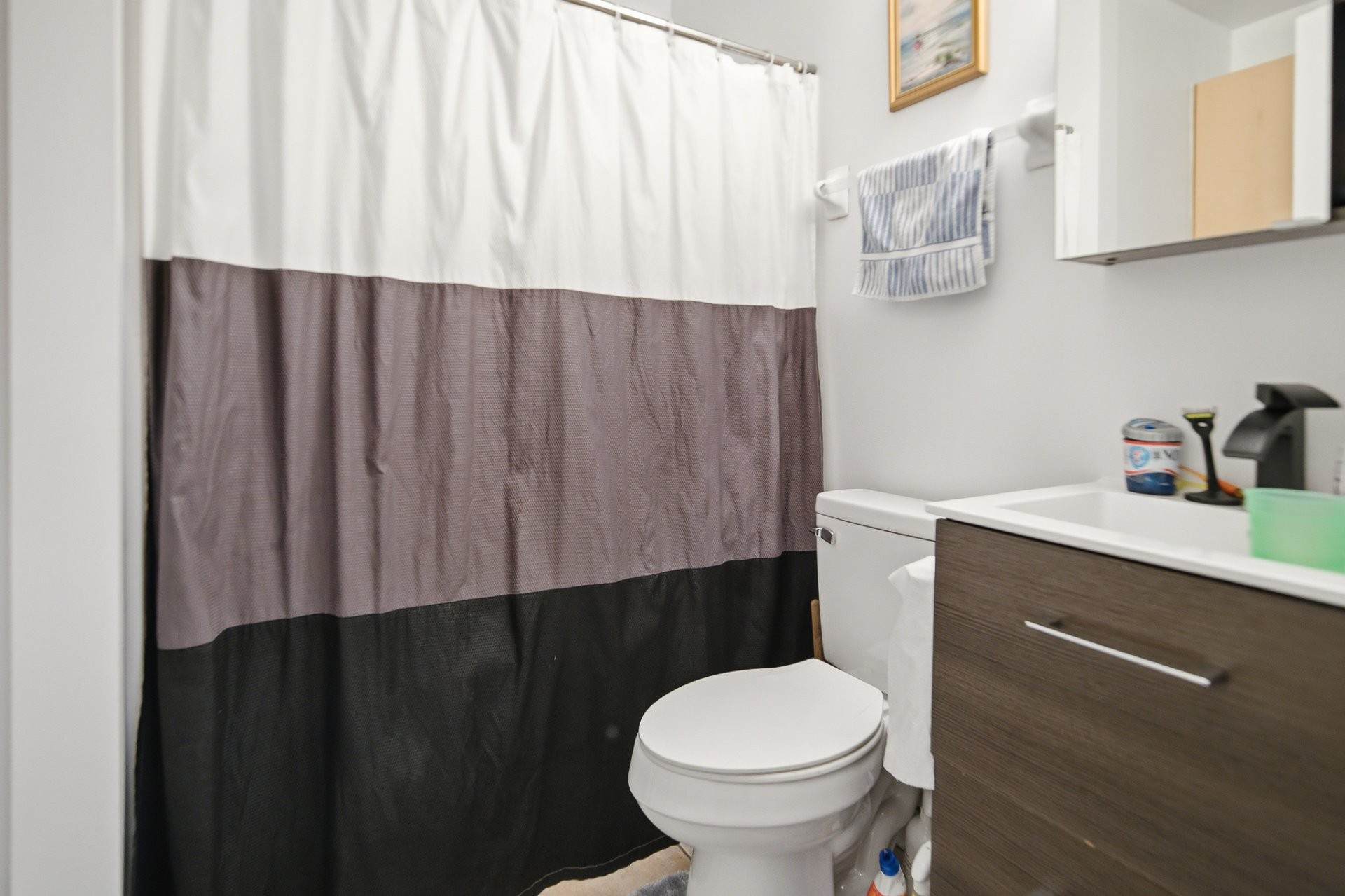 









10


Rue de la Cime

,
Gatineau (Hull),




QC
J8Z3N8

