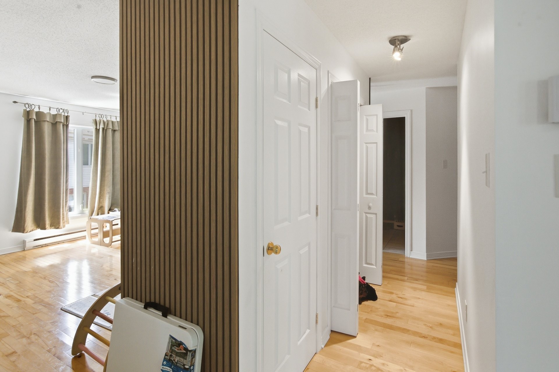 









10


Rue de la Cime

,
Gatineau (Hull),




QC
J8Z3N8

