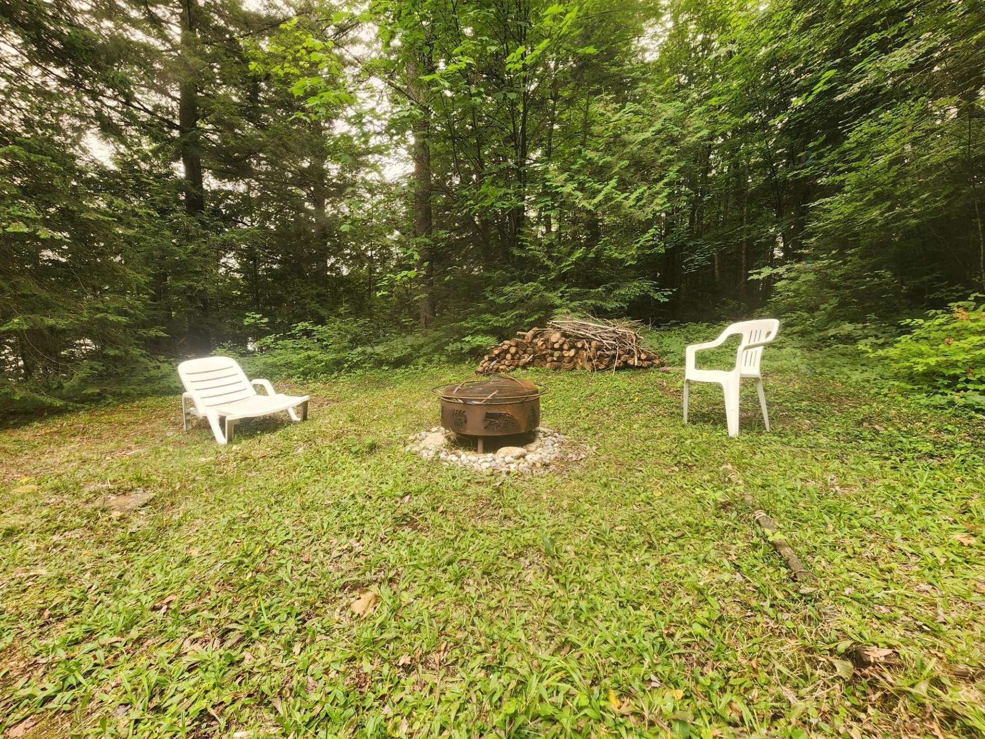 









987


Ch. du Fort

, D,
Val-des-Monts,




QC
J8N1A6

