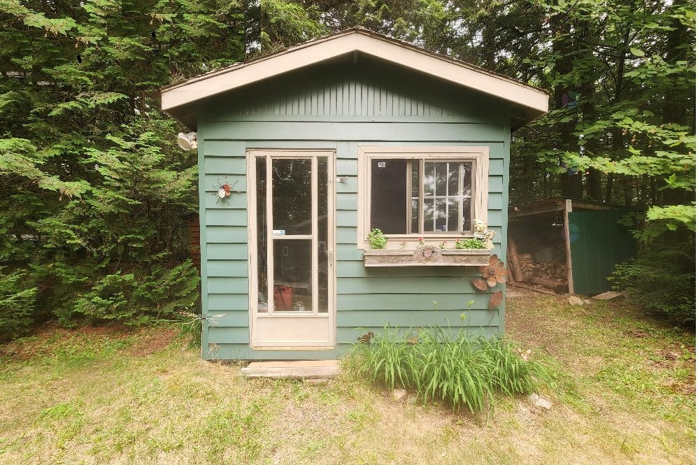 









987


Ch. du Fort

, D,
Val-des-Monts,




QC
J8N1A6

