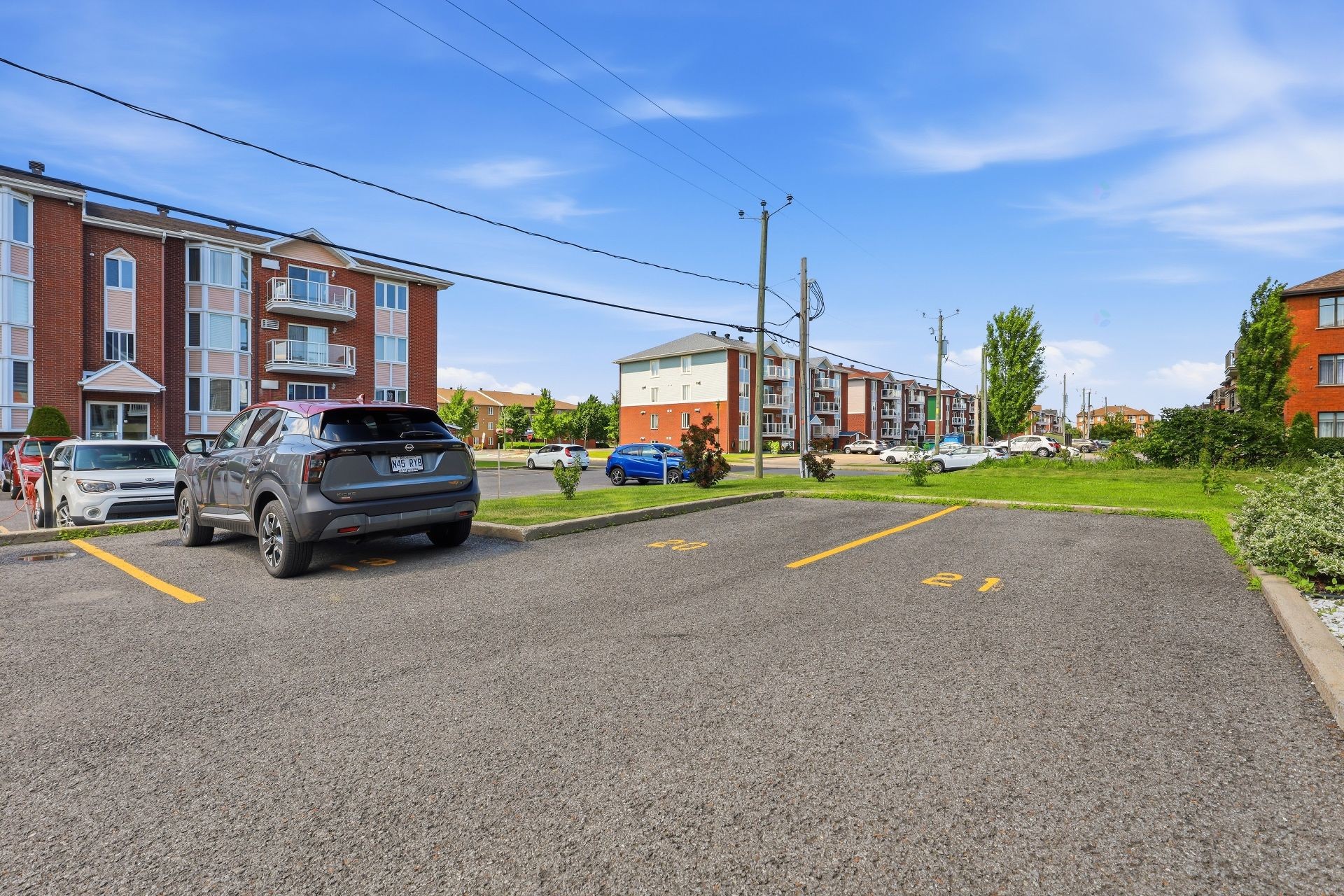 









2158


Rue Racine

, 104,
Longueuil (Saint-Hubert),




QC
J3Y0A7

