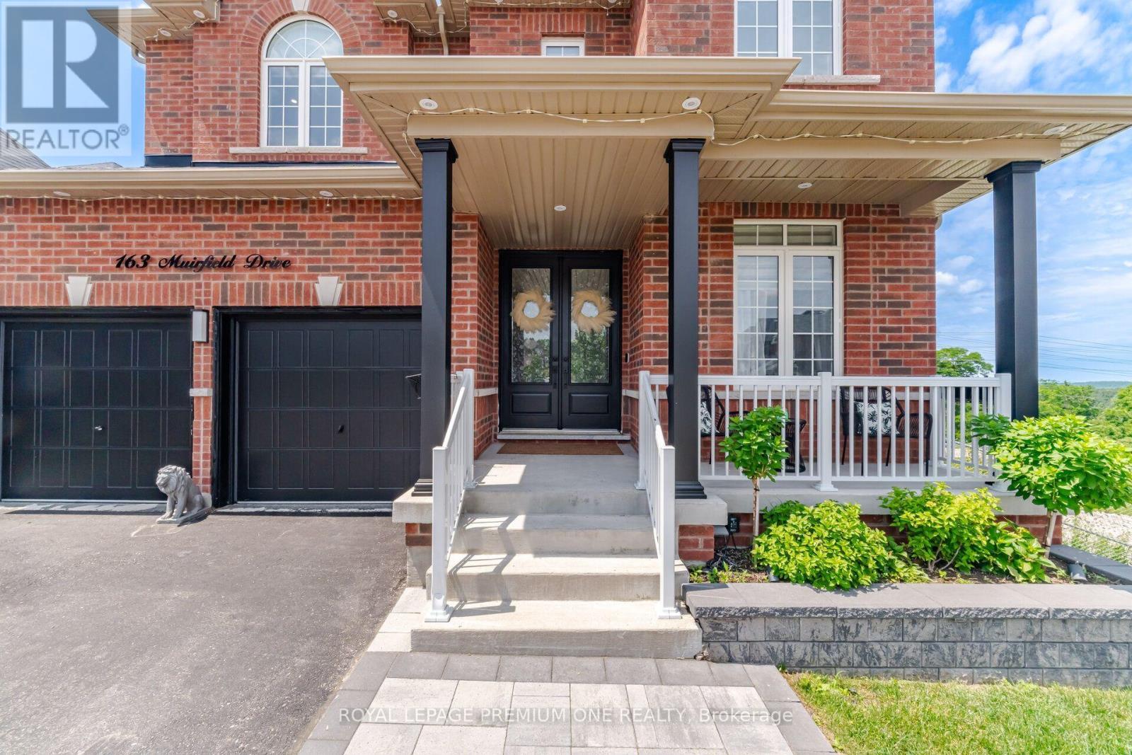 












163 MUIRFIELD DRIVE

,
Barrie,




Ontario
L4N5S4

