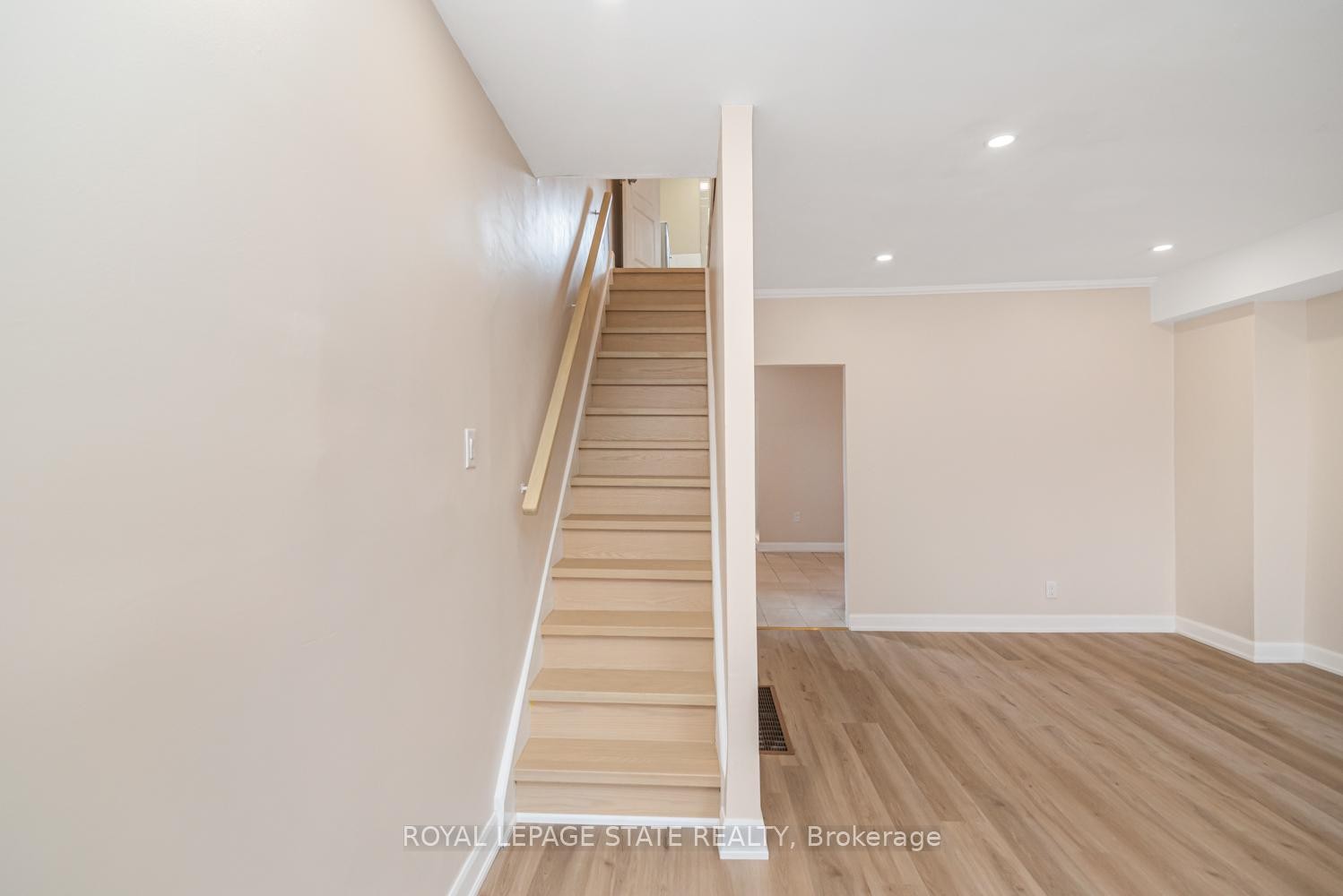 









60


Keith

Street,
Hamilton,




ON
L8L 3S3

