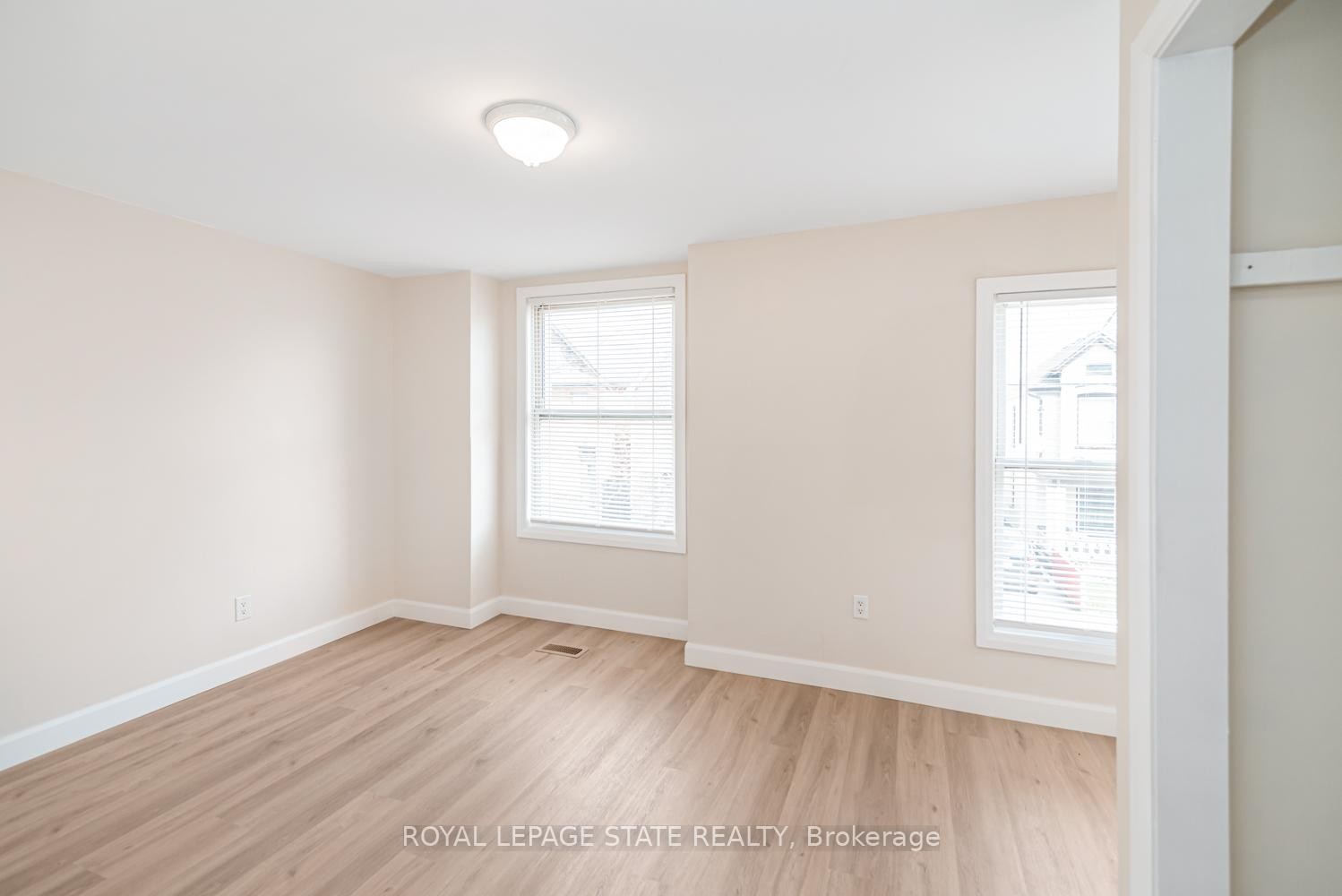 









60


Keith

Street,
Hamilton,




ON
L8L 3S3

