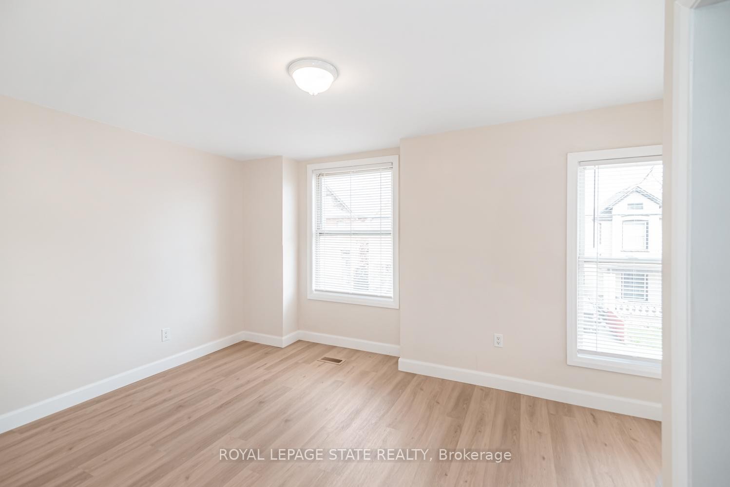 









60


Keith

Street,
Hamilton,




ON
L8L 3S3

