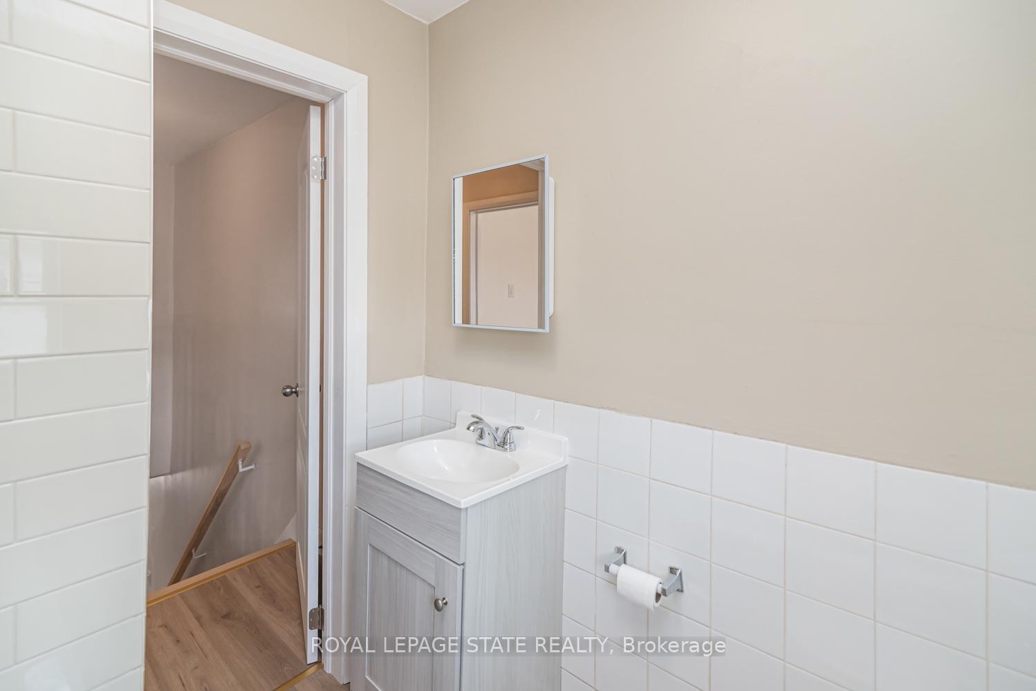 









60


Keith

Street,
Hamilton,




ON
L8L 3S3

