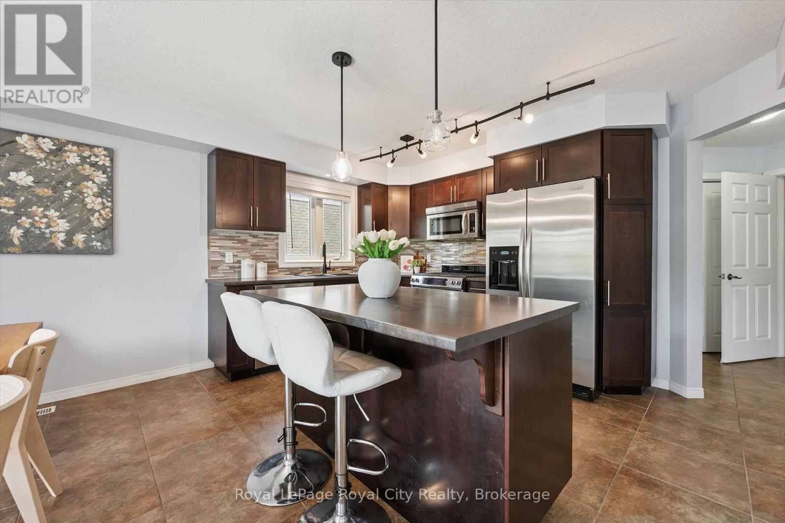












138 FLANDERS ROAD

,
Waterloo,




Ontario
N0B1M0


