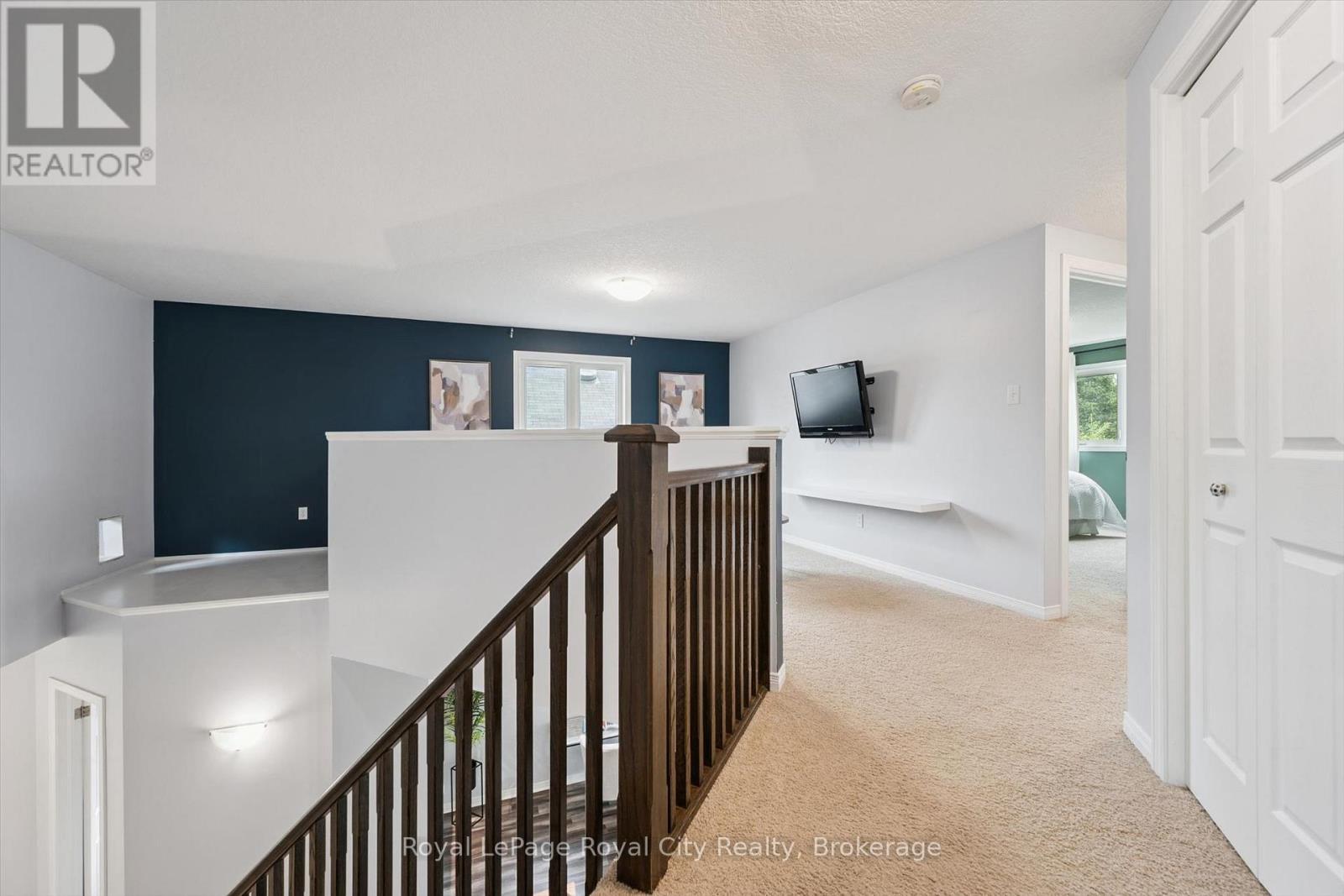 












138 FLANDERS ROAD

,
Waterloo,




Ontario
N0B1M0

