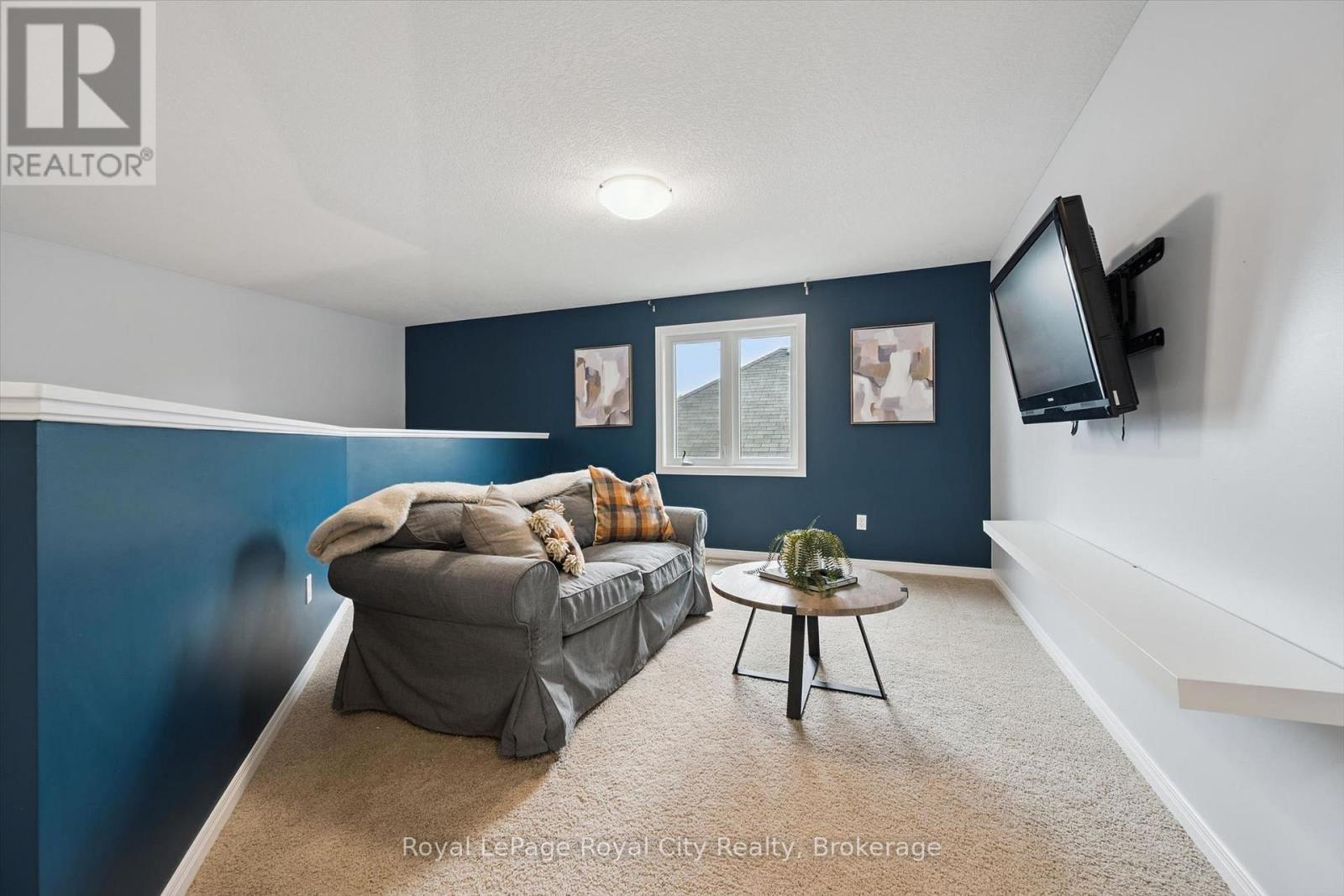 












138 FLANDERS ROAD

,
Waterloo,




Ontario
N0B1M0

