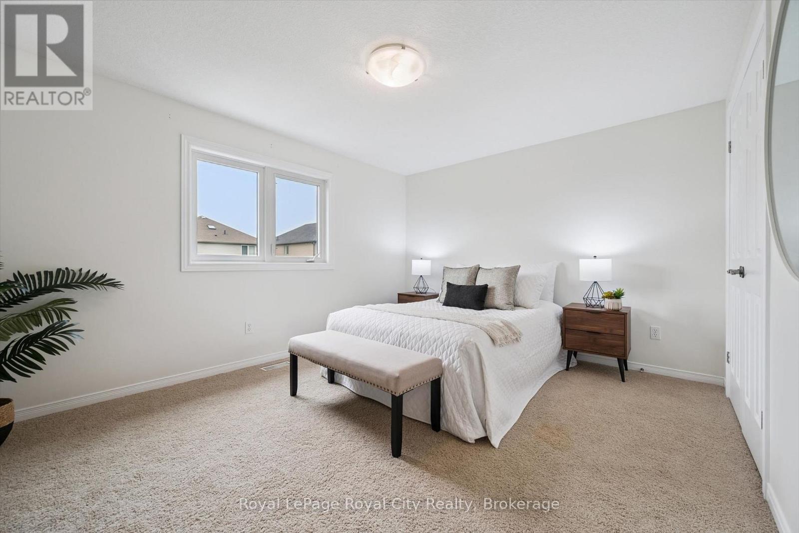 












138 FLANDERS ROAD

,
Waterloo,




Ontario
N0B1M0

