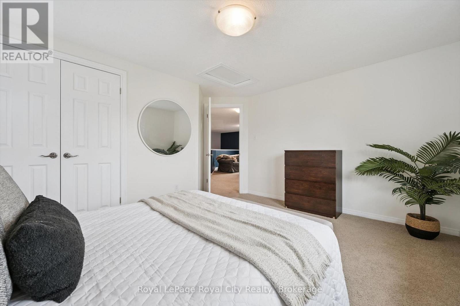 












138 FLANDERS ROAD

,
Waterloo,




Ontario
N0B1M0

