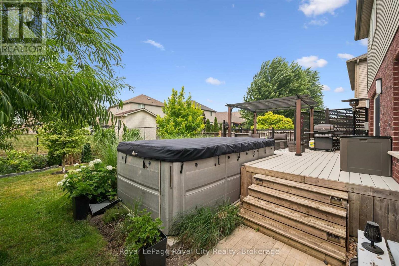 












138 FLANDERS ROAD

,
Waterloo,




Ontario
N0B1M0

