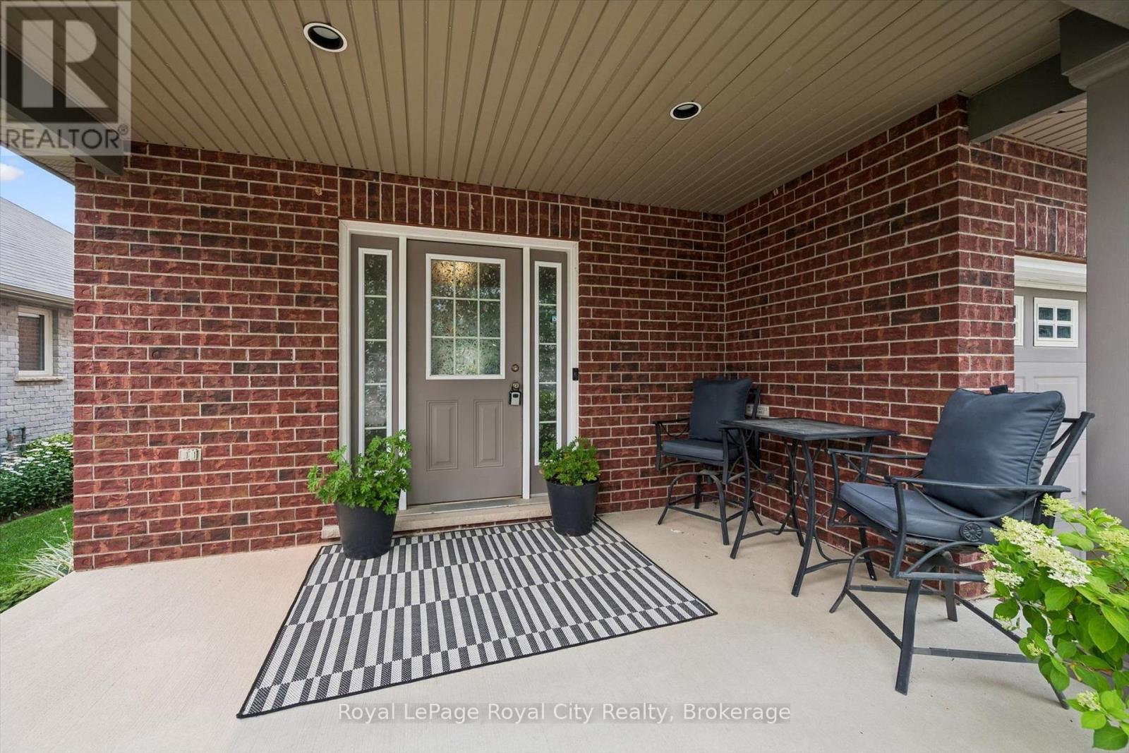 












138 FLANDERS ROAD

,
Waterloo,




Ontario
N0B1M0


